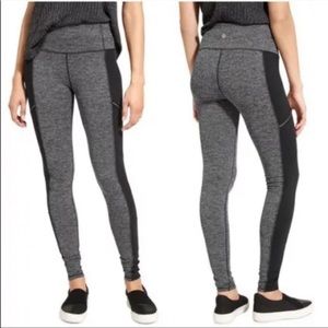 Athleta Metro Drifter Herringbone Print High Rise Leggings Zip Pockets Sz XS